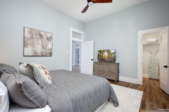 910 DENVER BLVD, San Antonio, TX 78210