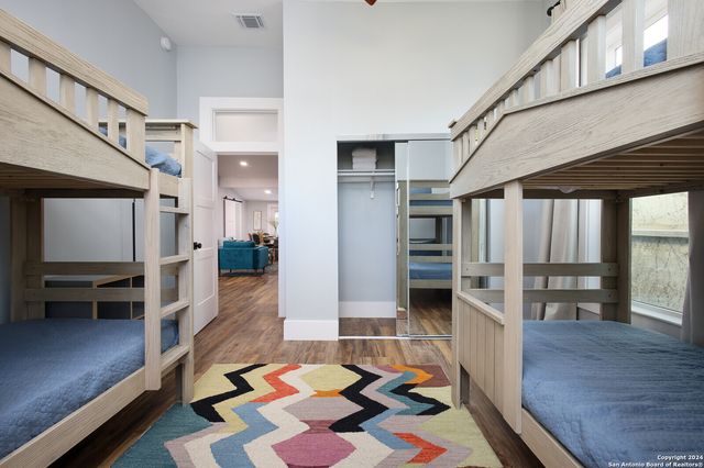 910 DENVER BLVD, San Antonio, TX 78210