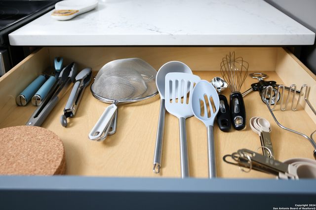 910 DENVER BLVD, San Antonio, TX 78210