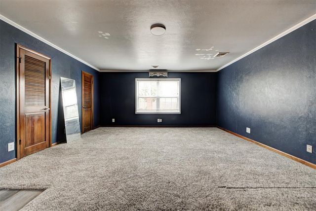 1506 W Walnut Street, El Reno, OK 73036