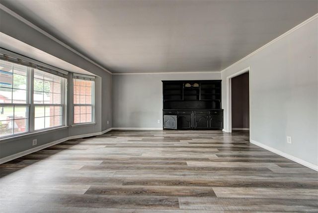1506 W Walnut Street, El Reno, OK 73036