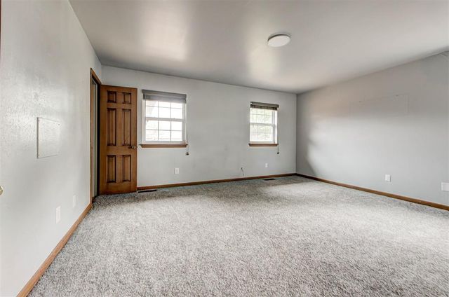 1506 W Walnut Street, El Reno, OK 73036