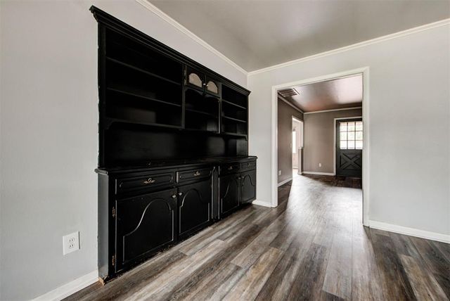 1506 W Walnut Street, El Reno, OK 73036