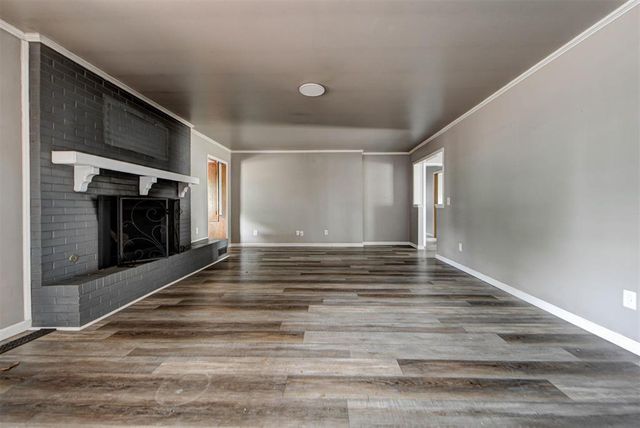 1506 W Walnut Street, El Reno, OK 73036