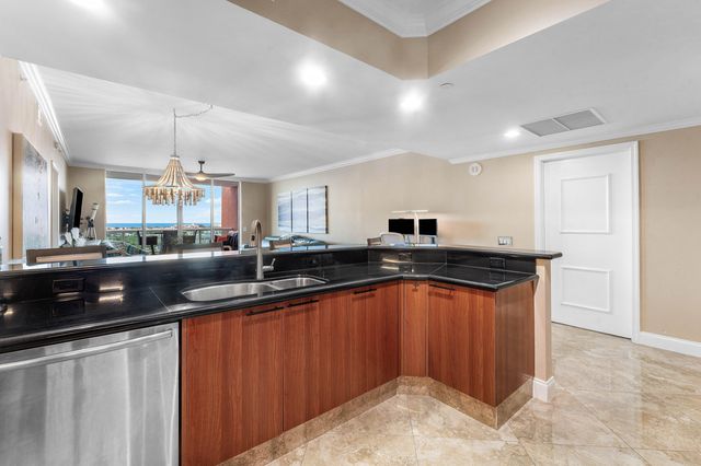 2640 Lake Shore Drive 1210, Riviera Beach, FL 33404