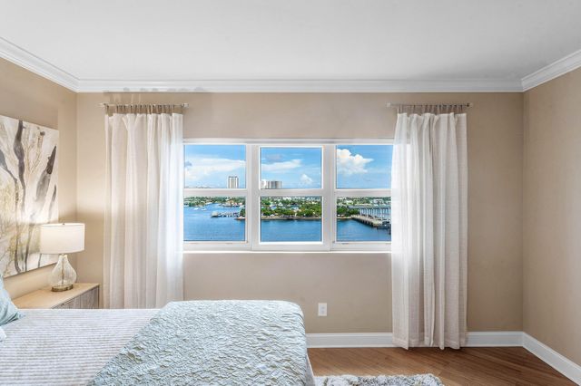 2640 Lake Shore Drive 1210, Riviera Beach, FL 33404