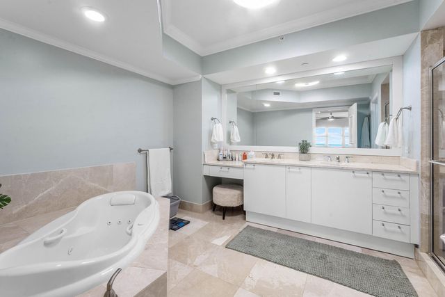 2640 Lake Shore Drive 1210, Riviera Beach, FL 33404