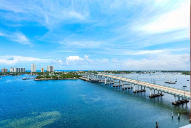 2640 Lake Shore Drive 1210, Riviera Beach, FL 33404