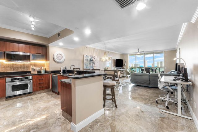 2640 Lake Shore Drive 1210, Riviera Beach, FL 33404