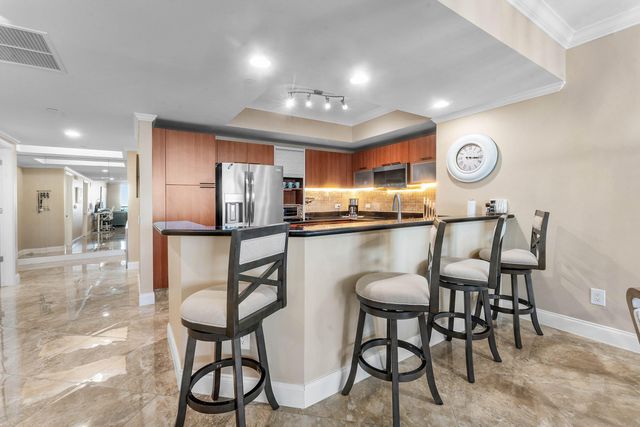 2640 Lake Shore Drive 1210, Riviera Beach, FL 33404