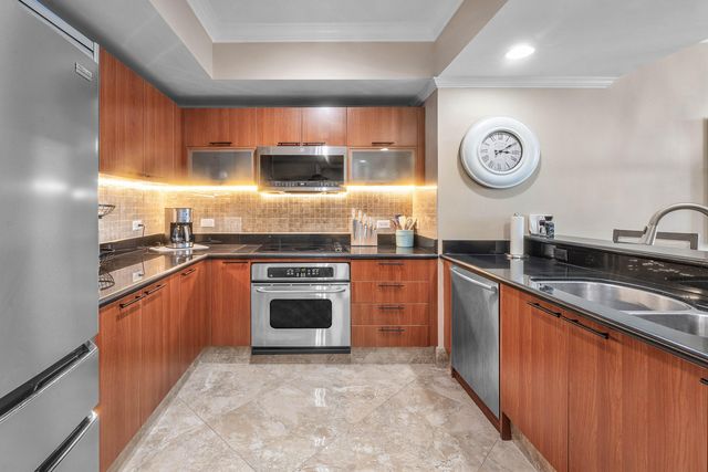 2640 Lake Shore Drive 1210, Riviera Beach, FL 33404