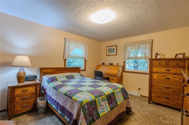 6150 Pilot View Circle, Louisville, OH 44641