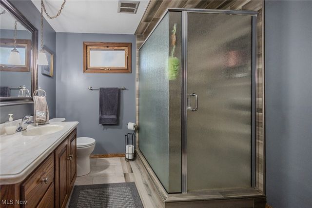 6150 Pilot View Circle, Louisville, OH 44641