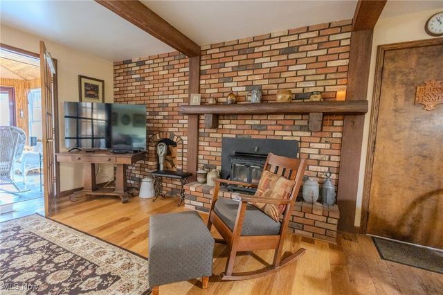 6150 Pilot View Circle, Louisville, OH 44641