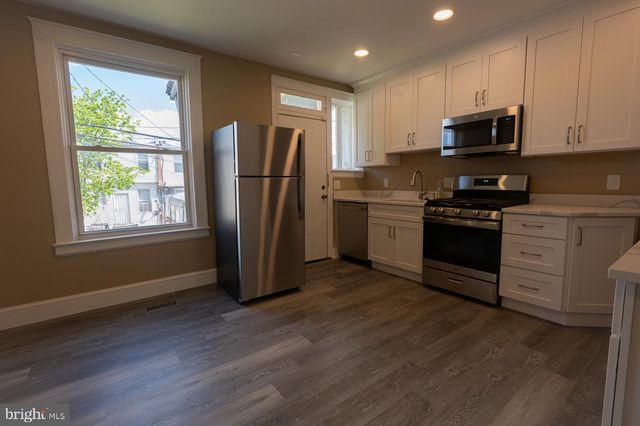 3306 LYNDALE AVE, Baltimore, MD 21213