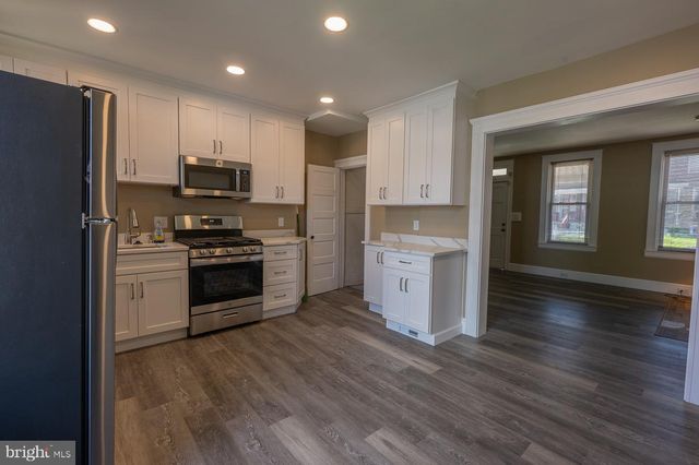 3306 LYNDALE AVE, Baltimore, MD 21213