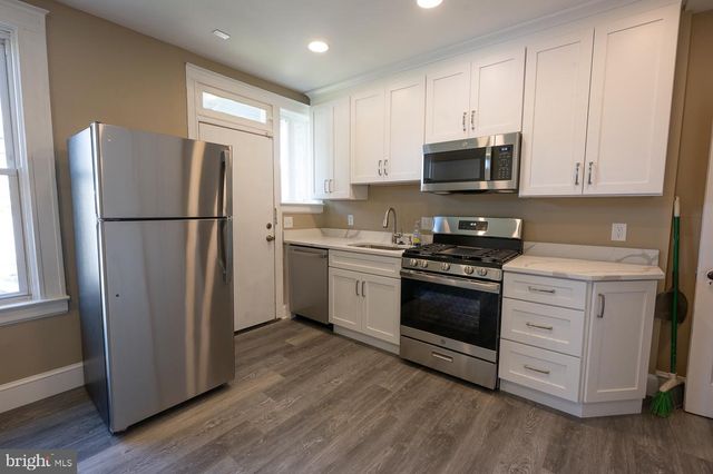 3306 LYNDALE AVE, Baltimore, MD 21213