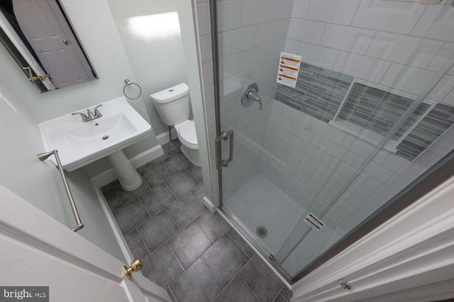 3306 LYNDALE AVE, Baltimore, MD 21213