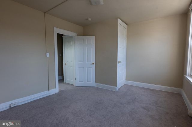 3306 LYNDALE AVE, Baltimore, MD 21213