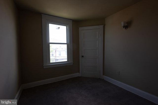 3306 LYNDALE AVE, Baltimore, MD 21213