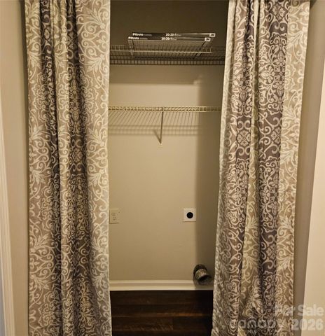 3186 Mannington Drive, Charlotte, NC 28270