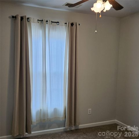 3186 Mannington Drive, Charlotte, NC 28270