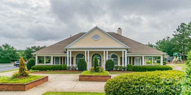 3186 Mannington Drive, Charlotte, NC 28270