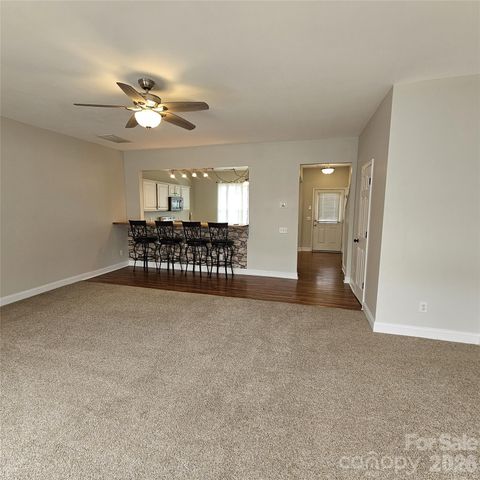 3186 Mannington Drive, Charlotte, NC 28270