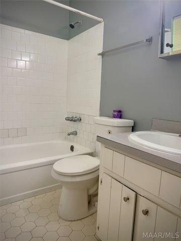 6117 Oakleigh Road, Montgomery, AL 36116