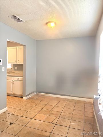 6117 Oakleigh Road, Montgomery, AL 36116