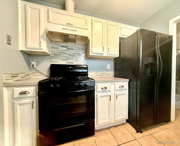6117 Oakleigh Road, Montgomery, AL 36116