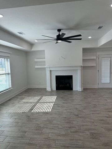 4301 Pawhuska Street, Bentonville, AR 72713