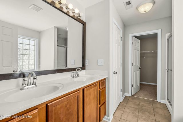 16918 Bowline View Trail, Louisville, KY 40245