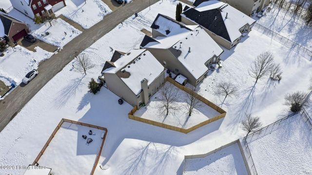 16918 Bowline View Trail, Louisville, KY 40245