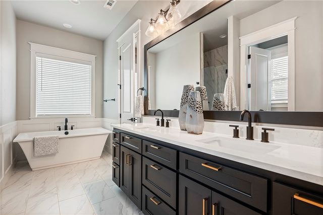 3631 Bitterroot Cove, Bentonville, AR 72712