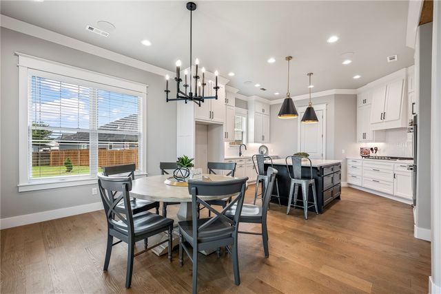 3631 Bitterroot Cove, Bentonville, AR 72712