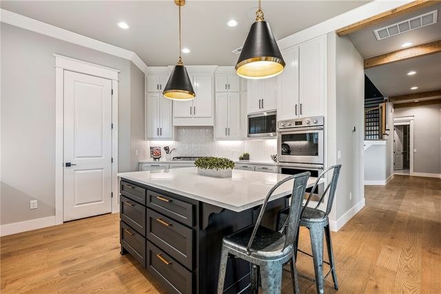 3631 Bitterroot Cove, Bentonville, AR 72712