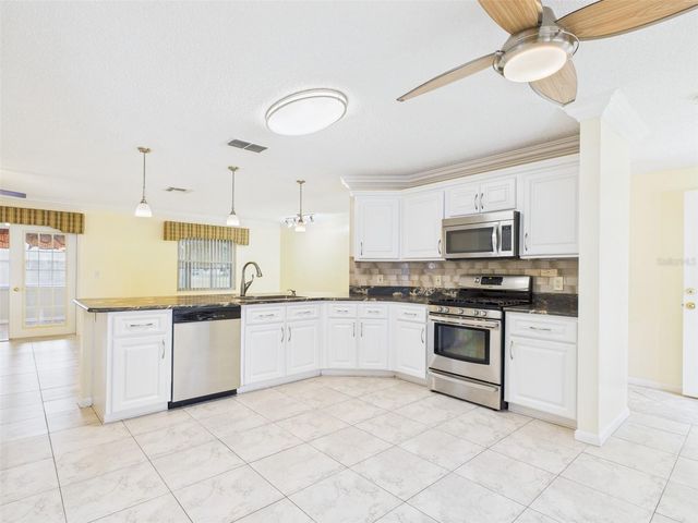 9679 SW 99TH AVENUE, Ocala, FL 34481