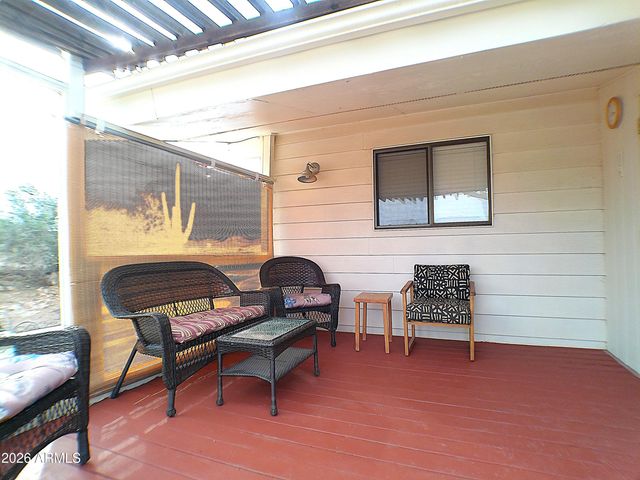 1070 N QUEEN MARY Way, Queen Valley, AZ 85118