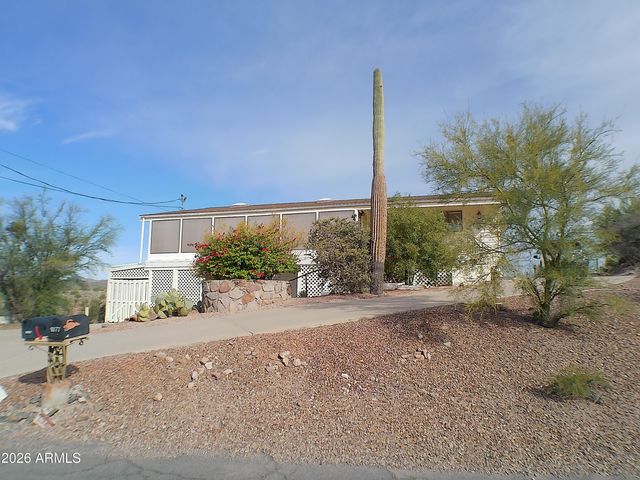 1070 N QUEEN MARY Way, Queen Valley, AZ 85118