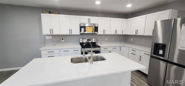 7306 Norris Drive, Marion, IL 62959