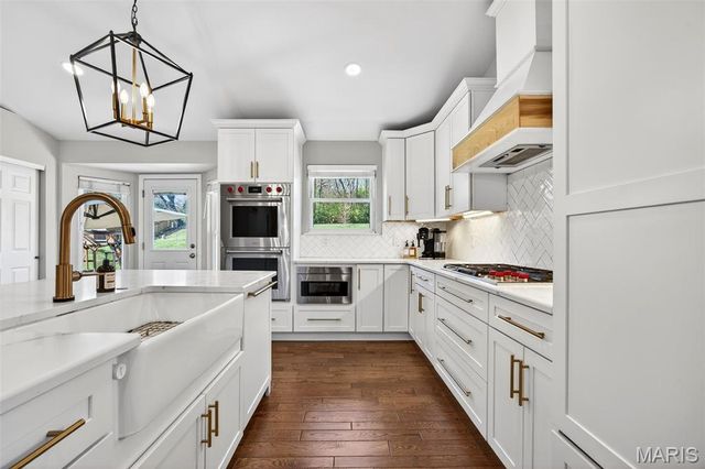 425 Round Tower Drive W, Cottleville, MO 63304