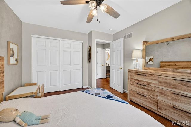 425 Round Tower Drive W, Cottleville, MO 63304