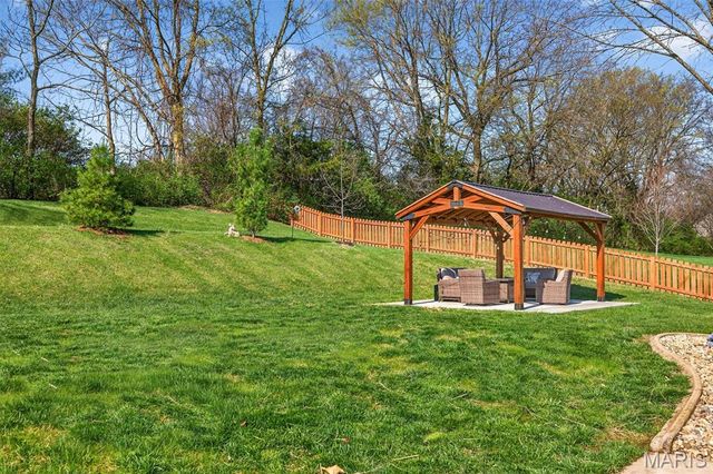 425 Round Tower Drive W, Cottleville, MO 63304