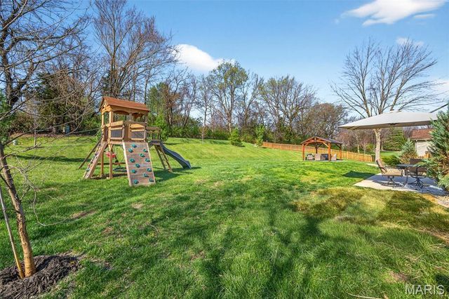 425 Round Tower Drive W, Cottleville, MO 63304