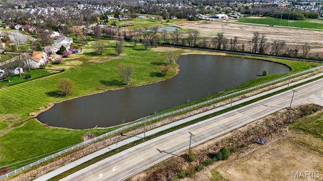 425 Round Tower Drive W, Cottleville, MO 63304