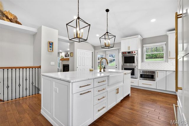 425 Round Tower Drive W, Cottleville, MO 63304