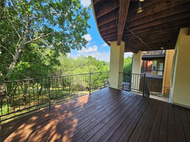1231 Lake Shore DR, Spicewood, TX 78669