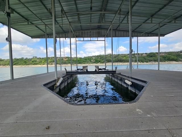 1231 Lake Shore DR, Spicewood, TX 78669