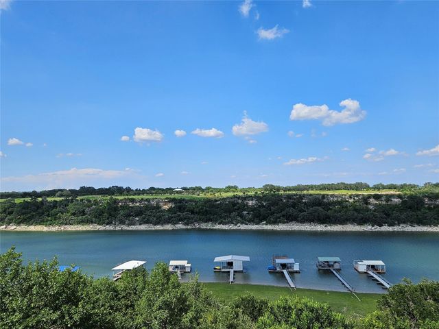 1231 Lake Shore DR, Spicewood, TX 78669